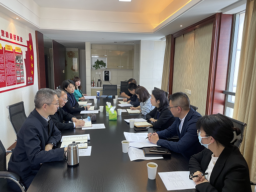 錦江區(qū)政府一行到中路公司走訪調研.png